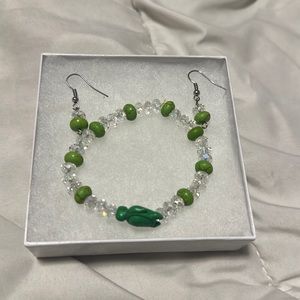 Bracelet and earrings set